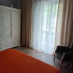 Deco & Retro *